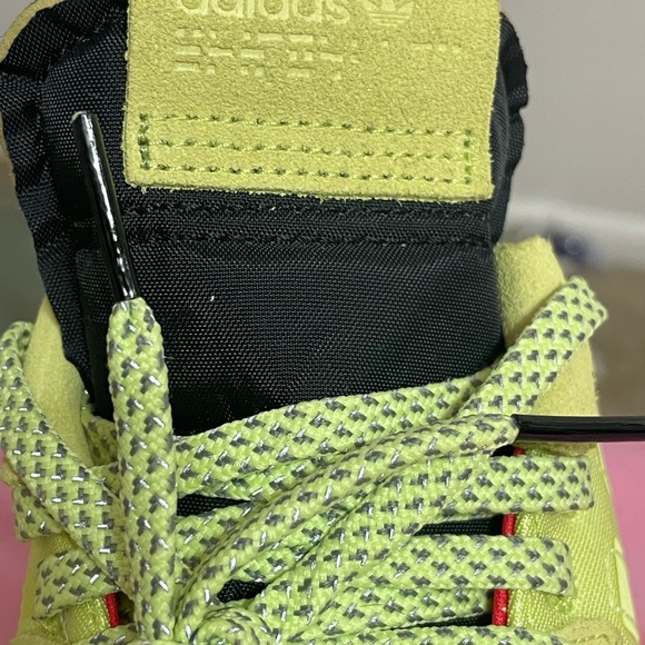 Adidas Nite Jogger (Semi Frozen Yellow) - Picture 3 of 9